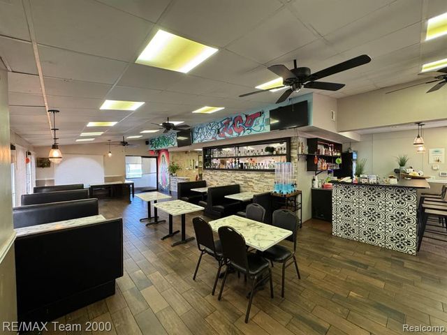 1297 Fort Street, Wyandotte, MI 48192