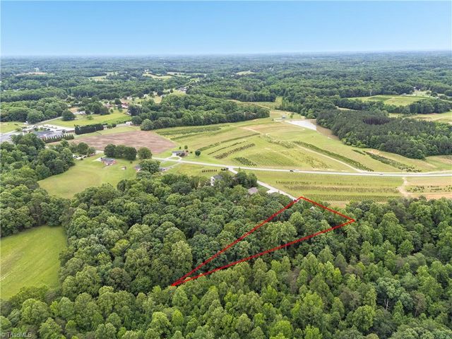 202 Belle Arbor Drive, Winston-salem, NC 27107