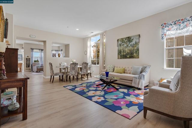 652 Baldwin Dr, Brentwood, CA 94513