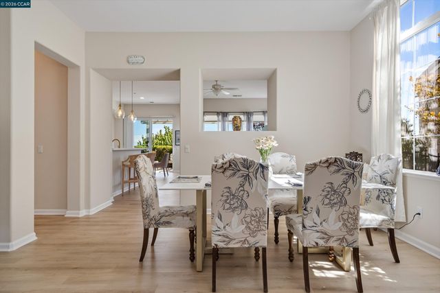 652 Baldwin Dr, Brentwood, CA 94513