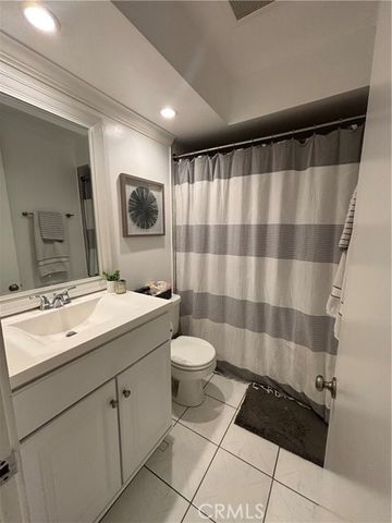 10633 Kinnard 1, Los Angeles, CA 90024