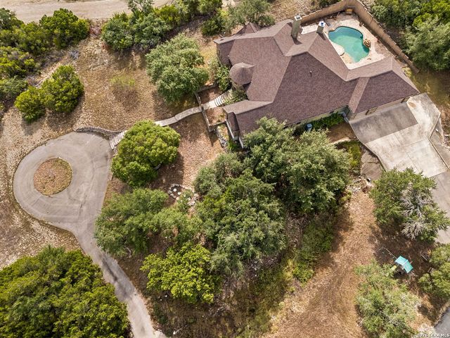 18872 Helotes Rdg, Helotes, TX 78023