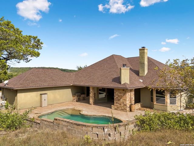 18872 Helotes Rdg, Helotes, TX 78023