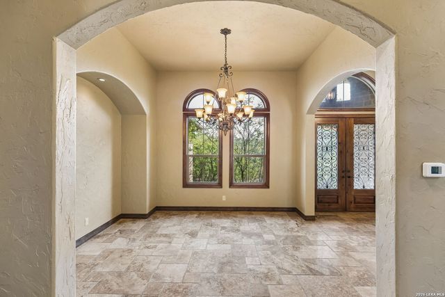 18872 Helotes Rdg, Helotes, TX 78023