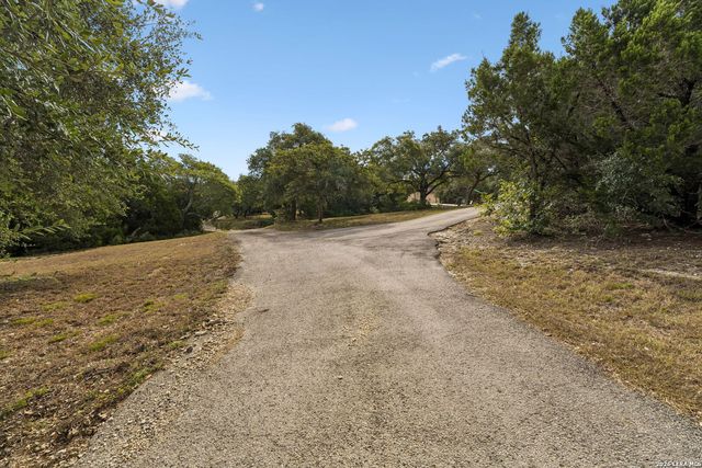 18872 Helotes Rdg, Helotes, TX 78023