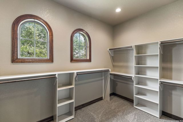 18872 Helotes Rdg, Helotes, TX 78023