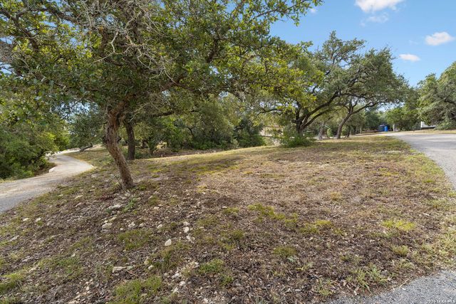 18872 Helotes Rdg, Helotes, TX 78023