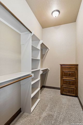 18872 Helotes Rdg, Helotes, TX 78023