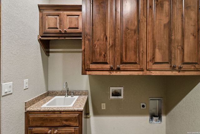 18872 Helotes Rdg, Helotes, TX 78023