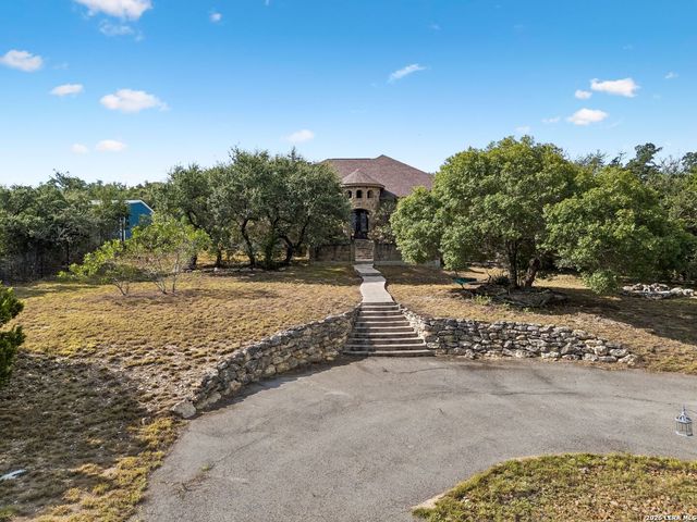 18872 Helotes Rdg, Helotes, TX 78023