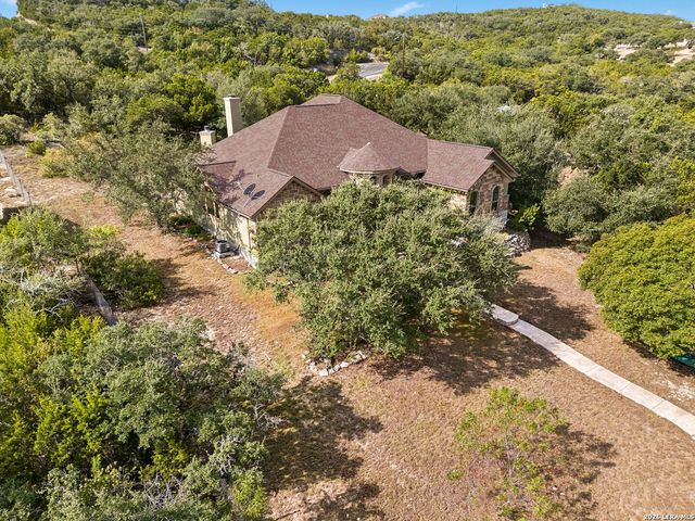 18872 Helotes Rdg, Helotes, TX 78023