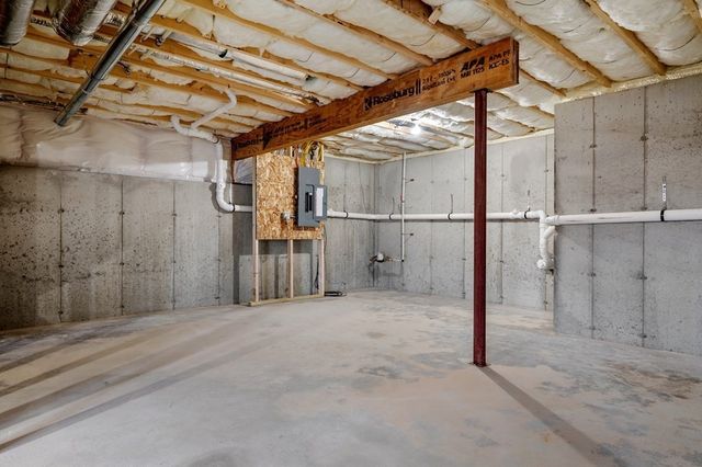 165 Rolling Ridge Drive 95, Northbridge, MA 01588