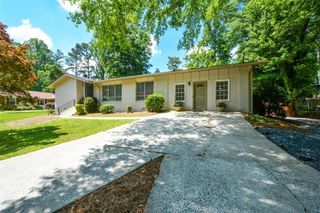 2801 SE Sagamore Hill Drive SE, Marietta, GA 30067