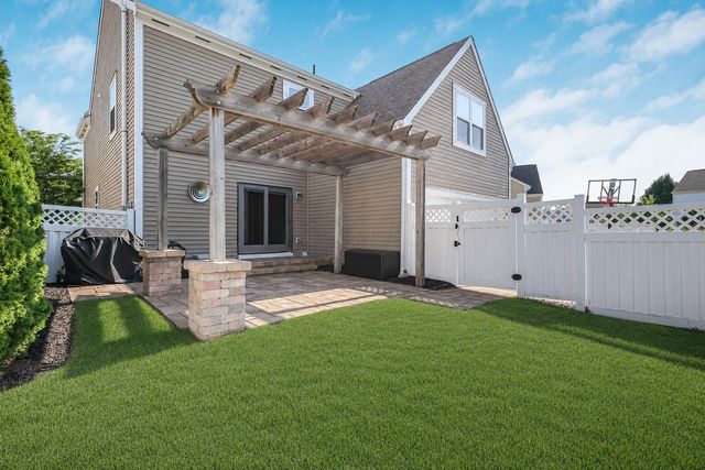 681 Woodbend Drive, Westerville, OH 43082