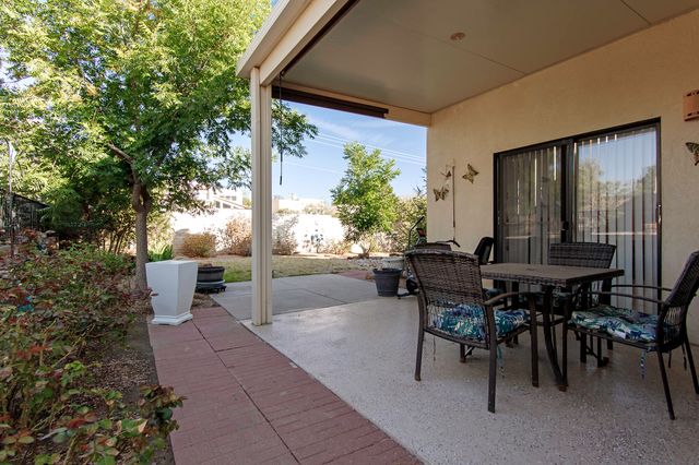 3300 Saint Andrews Drive SE, Rio Rancho, NM 87124