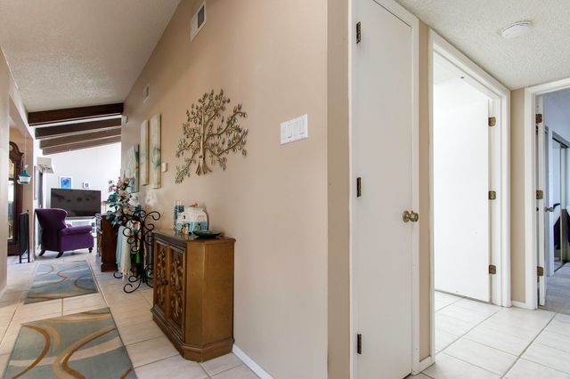 3300 Saint Andrews Drive SE, Rio Rancho, NM 87124