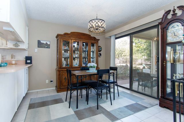 3300 Saint Andrews Drive SE, Rio Rancho, NM 87124