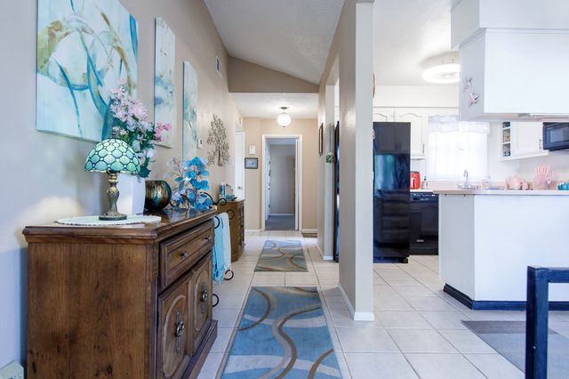 3300 Saint Andrews Drive SE, Rio Rancho, NM 87124