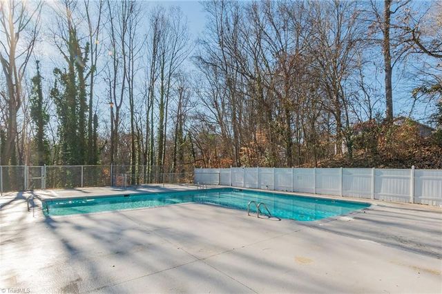 2240 Sunderland Road 65N, Winston-salem, NC 27103