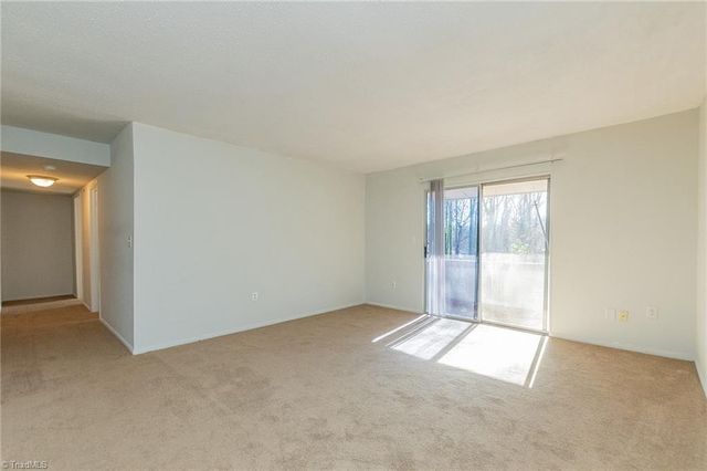 2240 Sunderland Road 65N, Winston-salem, NC 27103