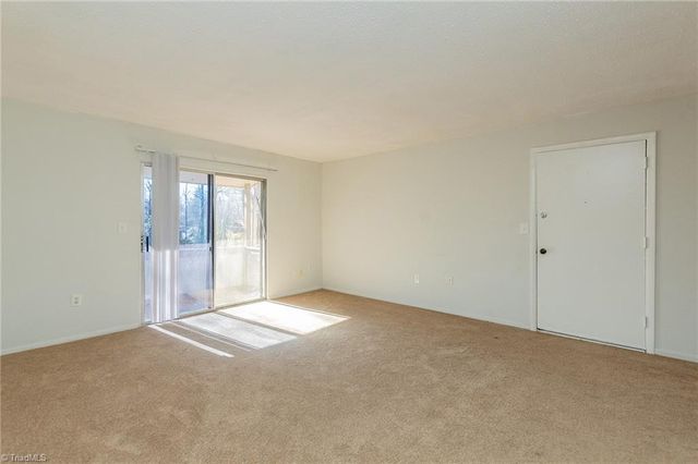 2240 Sunderland Road 65N, Winston-salem, NC 27103