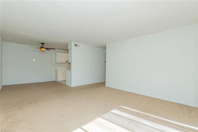 2240 Sunderland Road 65N, Winston-salem, NC 27103