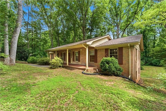 1901 Arnold Drive, Austell, GA 30106