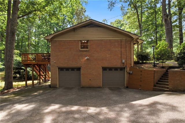 1901 Arnold Drive, Austell, GA 30106