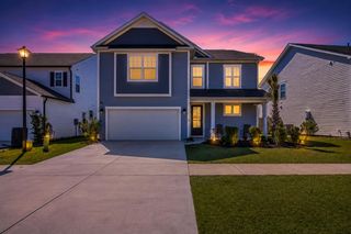 215 Shortmarsh Street, Summerville, SC 29486