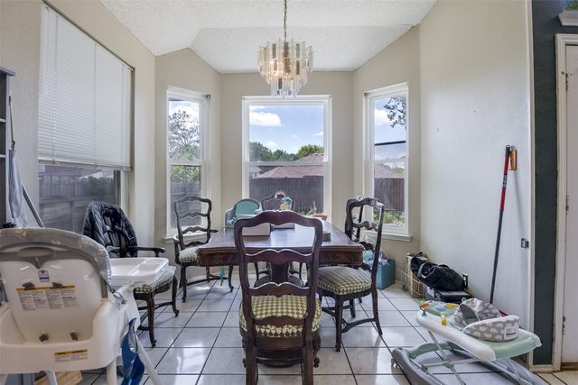 2729 Clovermeadow Drive, Fort Worth, TX 76123