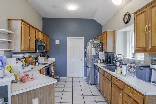 2729 Clovermeadow Drive, Fort Worth, TX 76123