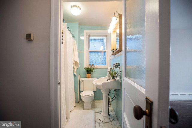 1646 S 13TH ST, Philadelphia, PA 19148