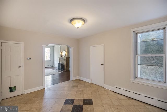 1646 S 13TH ST, Philadelphia, PA 19148