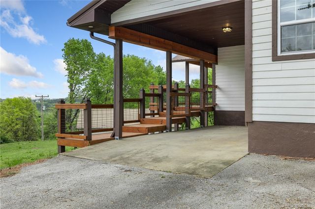14362 Arena Road, Lead Hill, AR 72644