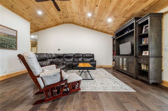 14362 Arena Road, Lead Hill, AR 72644