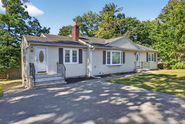 7 Madeline Rd, Tewksbury, MA 01876
