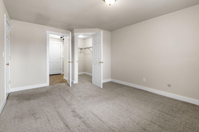 20186 Old Murphy Road APT 3, Bend, OR 97702