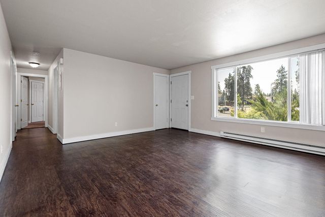 20186 Old Murphy Road APT 3, Bend, OR 97702