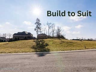 2304 White Oak Way, Fisherville, KY 40023