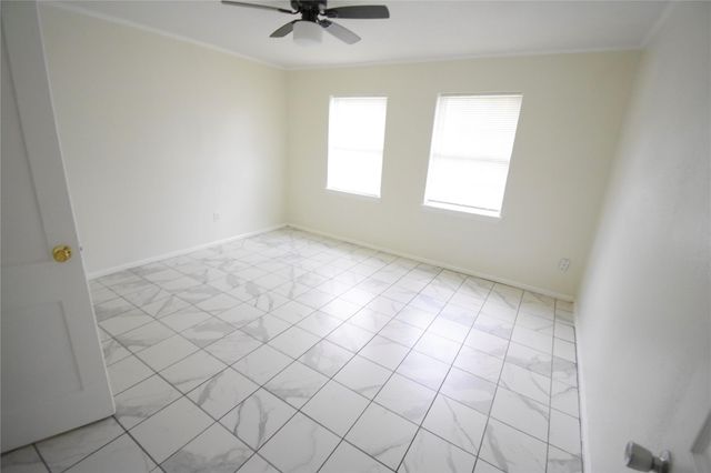 6229 Clover Ridge Street, Houston, TX 77087