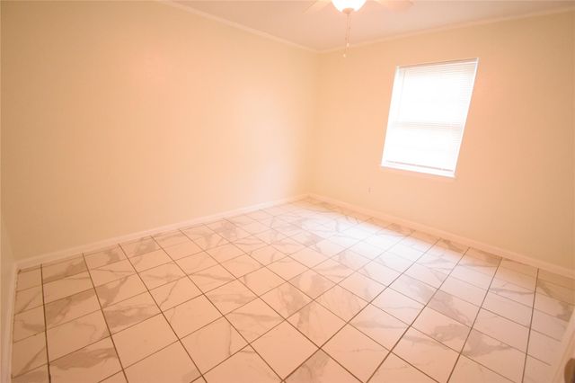 6229 Clover Ridge Street, Houston, TX 77087