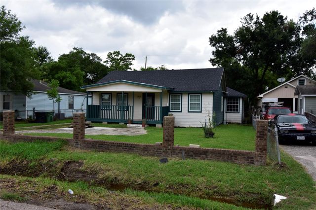 6229 Clover Ridge Street, Houston, TX 77087