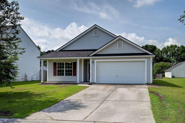 1017 Golden Aspen Drive, Moncks Corner, SC 29461