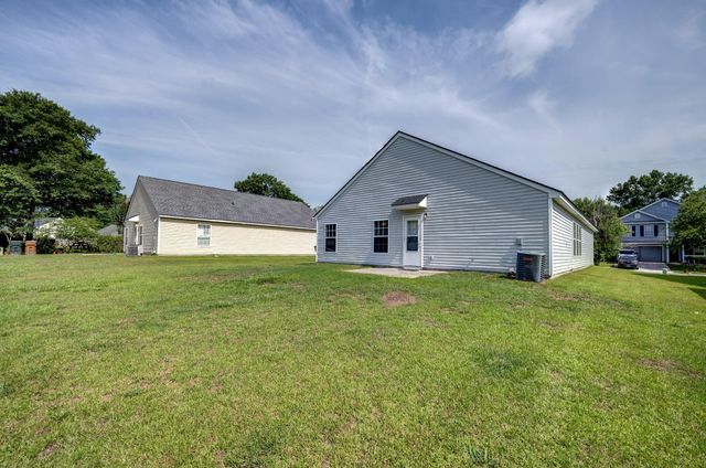 1017 Golden Aspen Drive, Moncks Corner, SC 29461