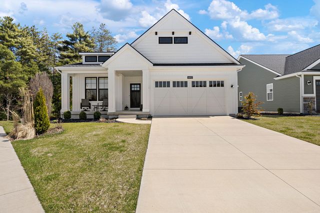 14692 Pine Dew Drive 15, Grand Haven, MI 49417
