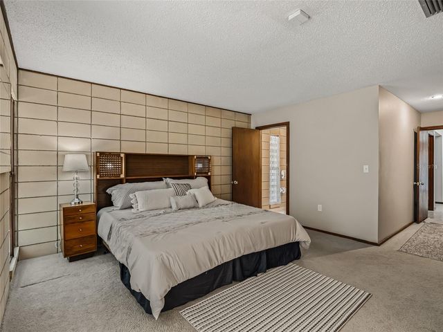 2510 NW 30TH TERRACE, Gainesville, FL 32605