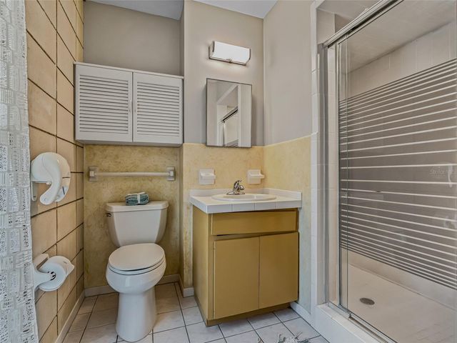 2510 NW 30TH TERRACE, Gainesville, FL 32605