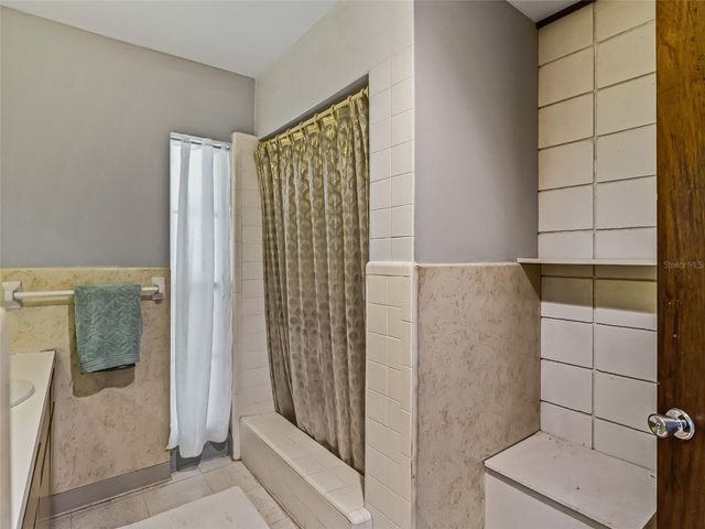2510 NW 30TH TERRACE, Gainesville, FL 32605