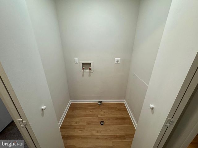 5140 REDBUD RD, Fredericksburg, VA 22407