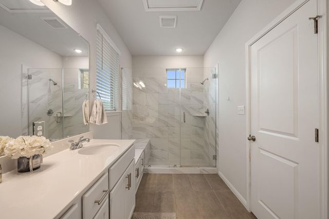 117 Glocken LN, Kyle, TX 78640